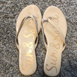 Nude sandal